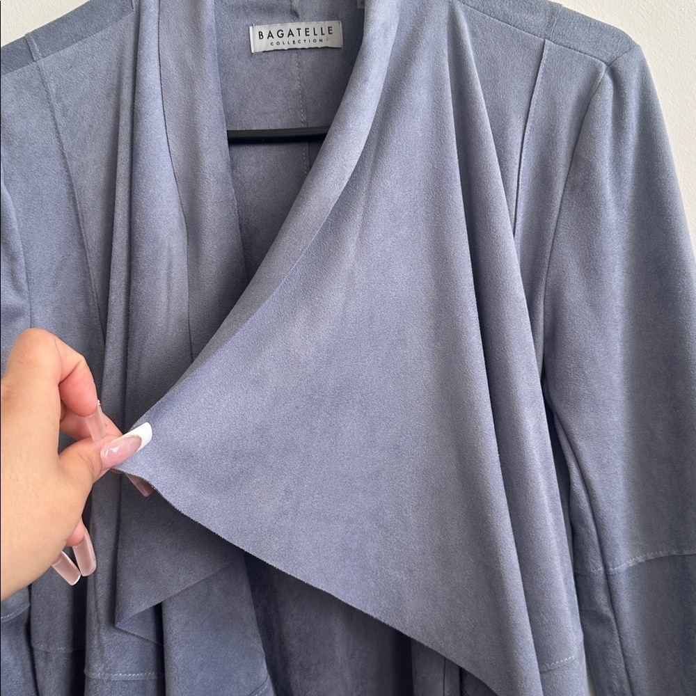 Bagatelle Women's Elegant Gray Blazer - Picture 9 of 10